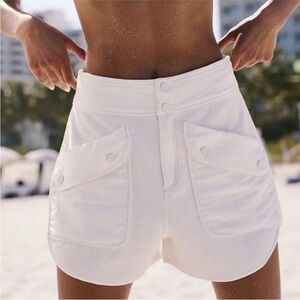 White Timko short